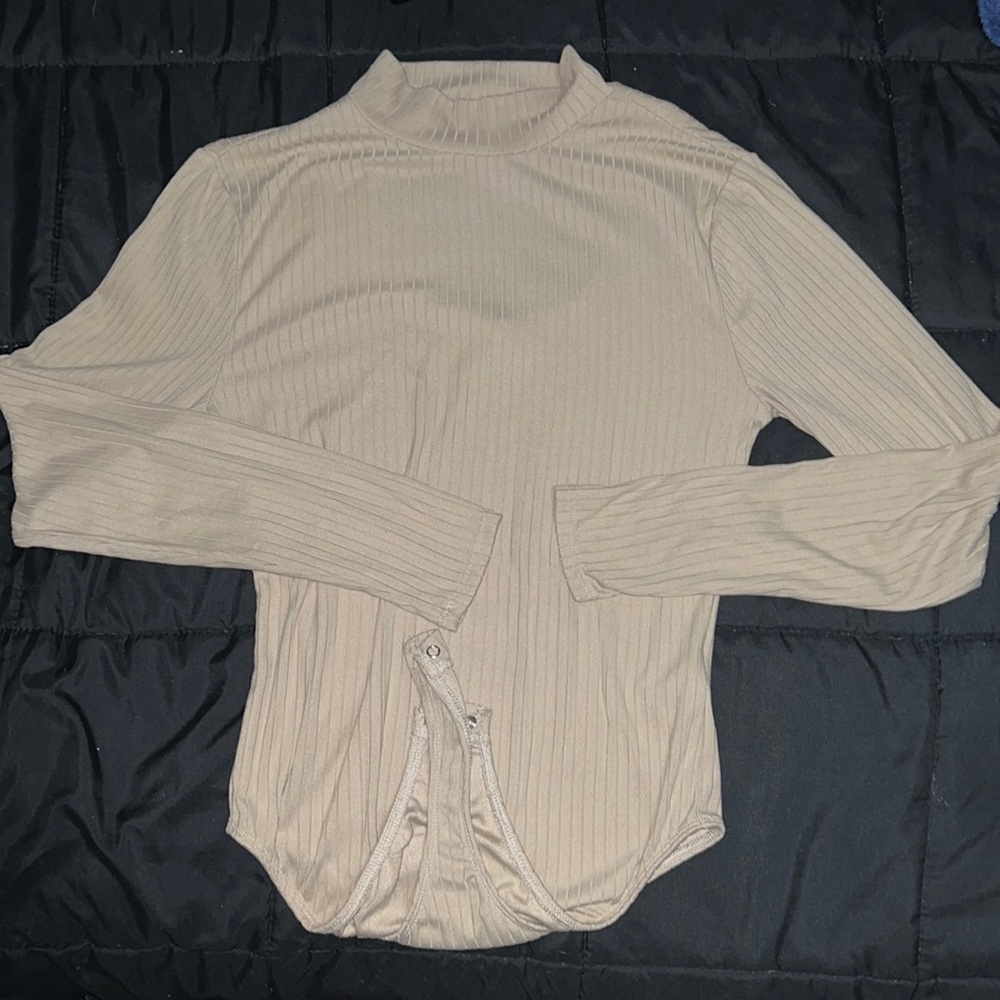 Long sleeve tan body suit